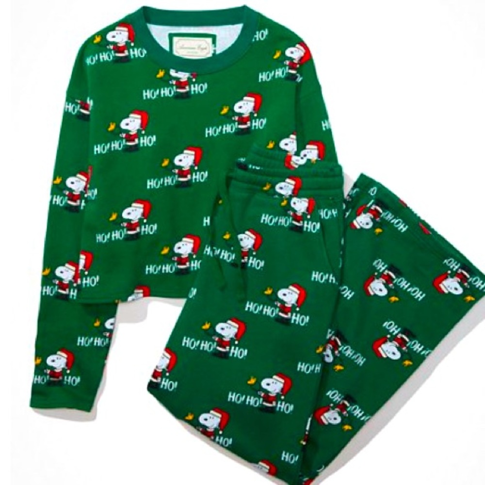 AMERICAN EAGLE fleece PJ set - Peanuts